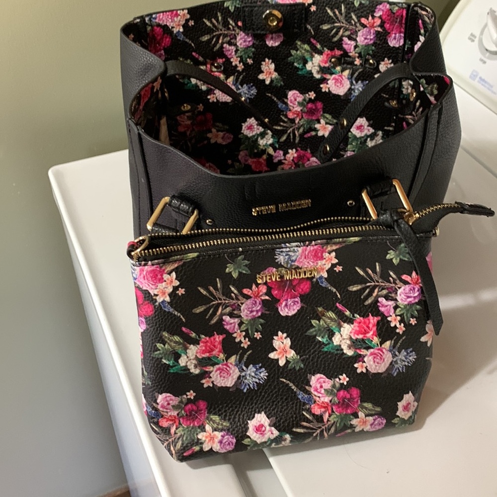 Steve Madden Handbag - Picture 9 of 13